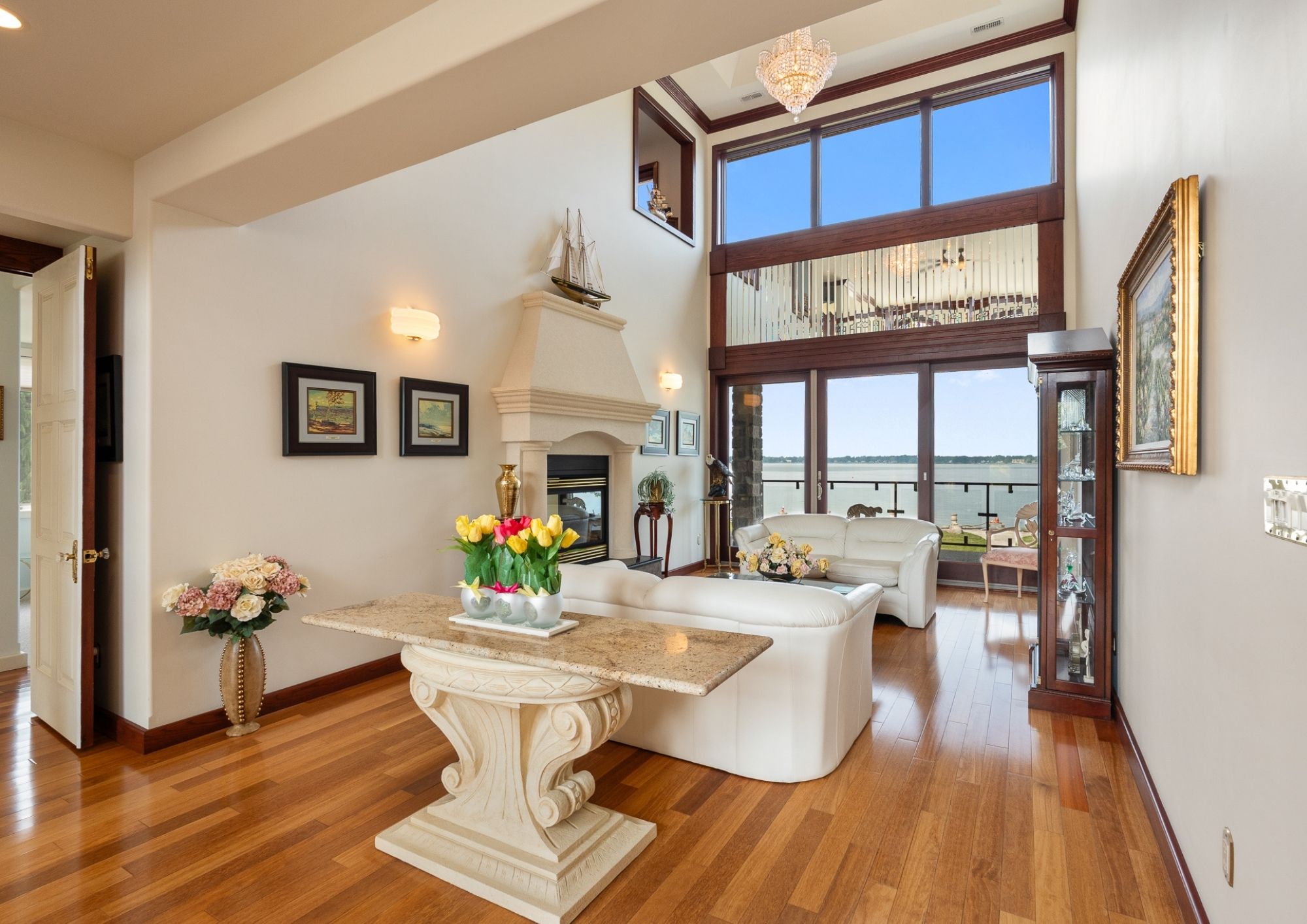 Main floor gallery image of 1360 Windermere Place